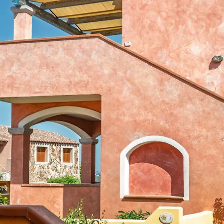 Leone Flat V 15' Palau, 30' Porto Cervo & Private Garden Appartement *