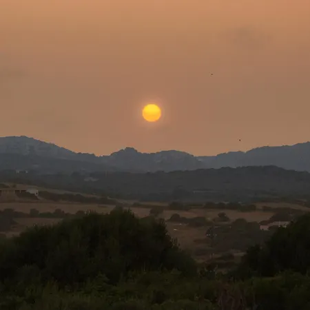 Leone Flat V 15' Palau, 30' Porto Cervo & Private Garden *