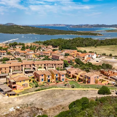 Leone Flat V 15' Palau, 30' Porto Cervo & Private Garden Apartament *